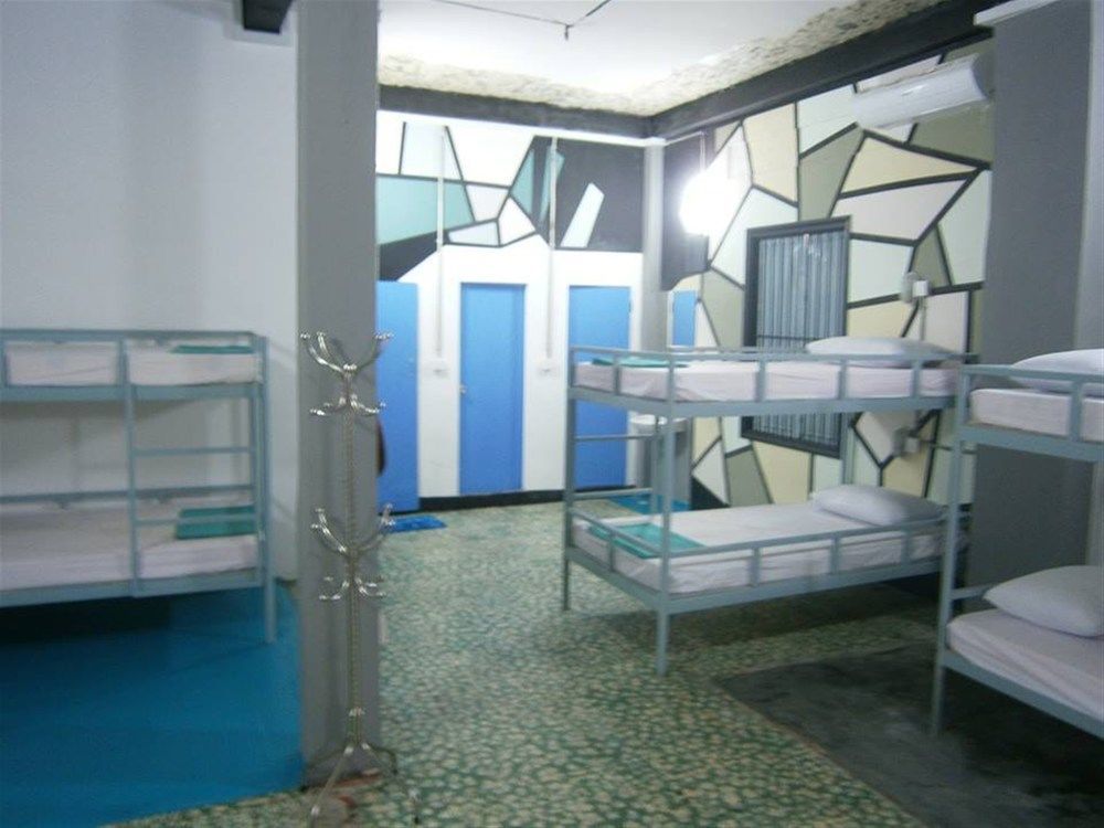 The Living Quarters Hostel 543 Siem Reap Buitenkant foto